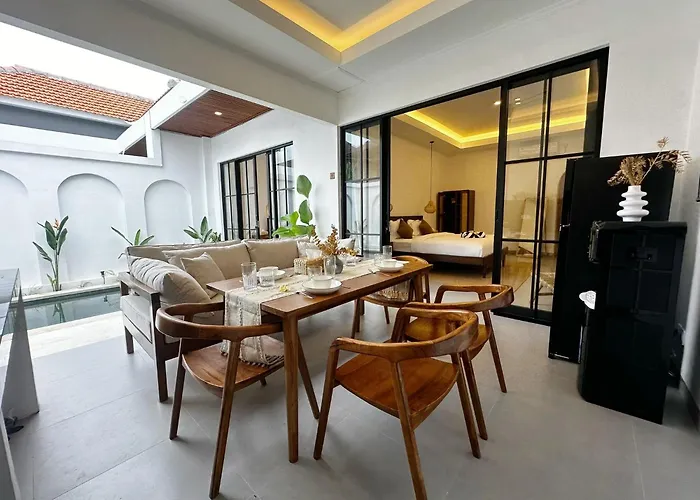 Private Pool 2br Seminyak (Bali)